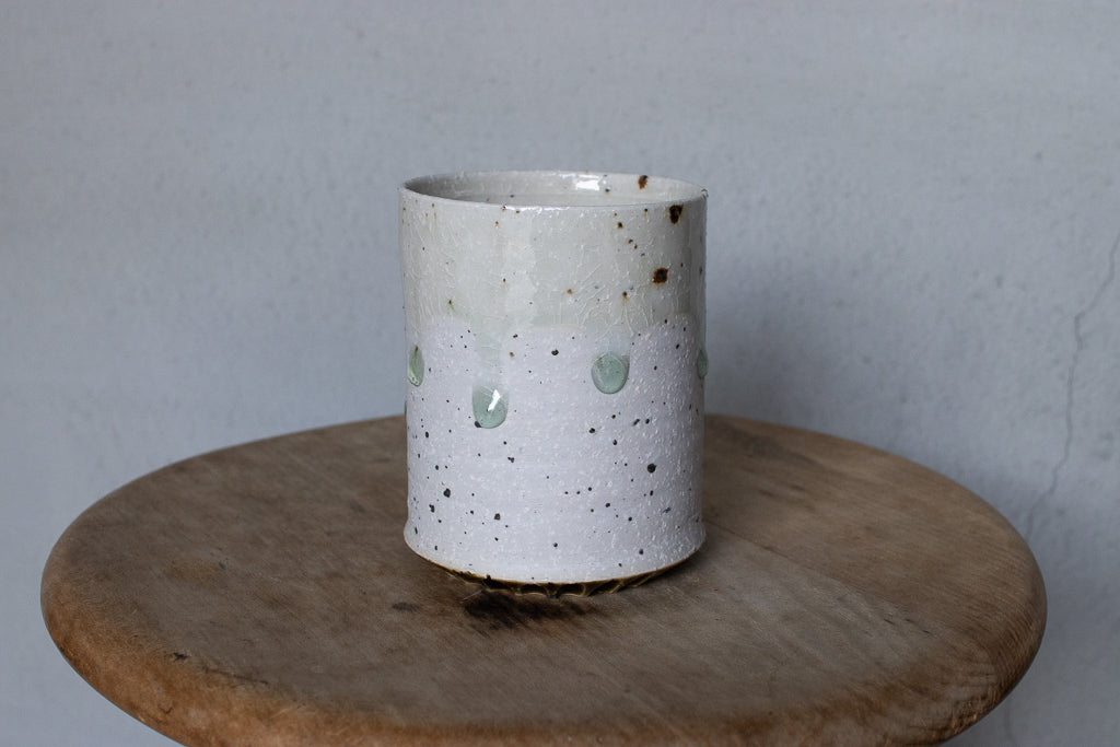 槇原太郎 / 灰釉マグカップ’25 ①