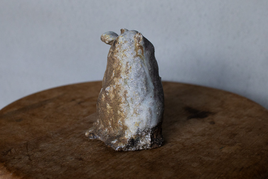 高橋燎 / 曖昧で小ぶりな招き猫 ’24初窯作品 薪窯(トレインキルン)オブジェ