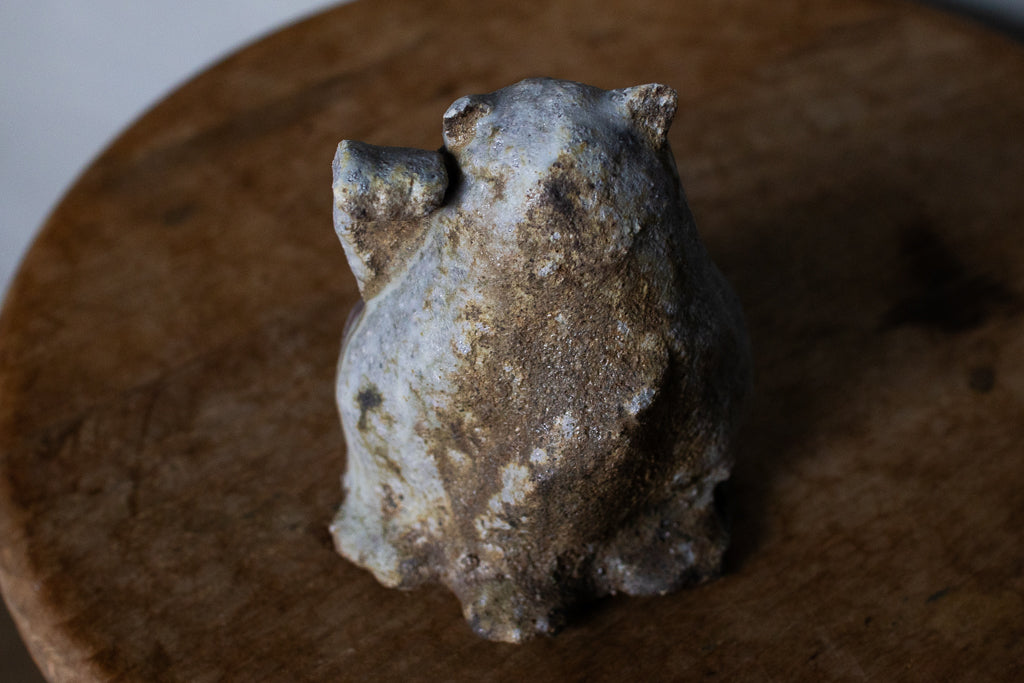 高橋燎 / 曖昧で小ぶりな招き猫 ’24初窯作品 薪窯(トレインキルン)オブジェ