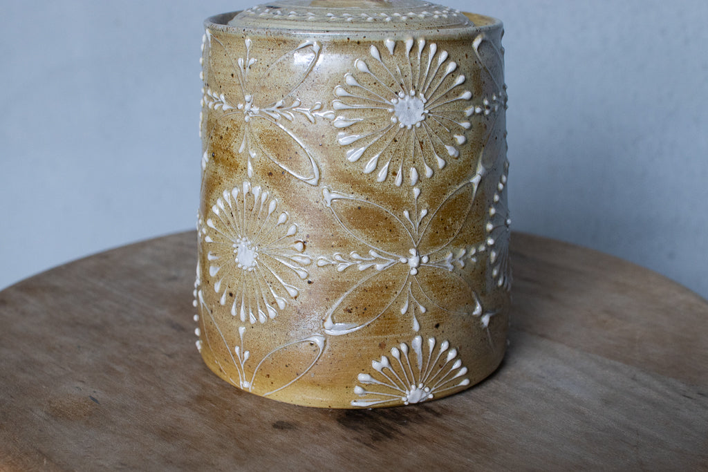 Ayaka / 土もの 蓋もの シュガーポット イッチン 猫