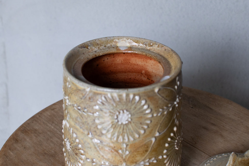 Ayaka / 土もの 蓋もの シュガーポット イッチン 猫