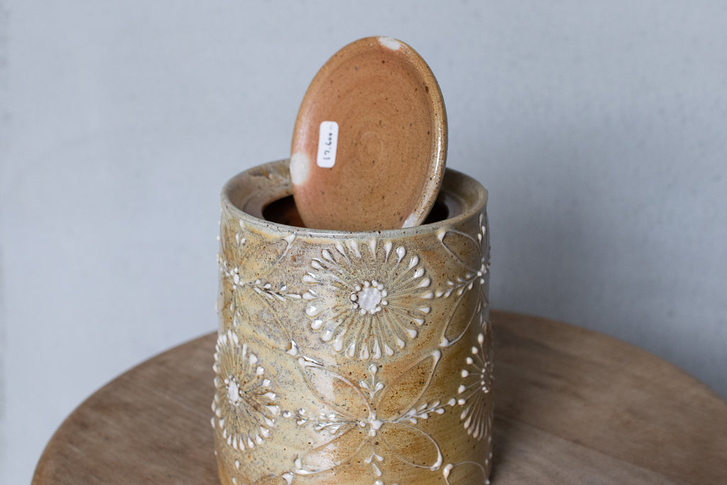 Ayaka / 土もの 蓋もの シュガーポット イッチン 猫