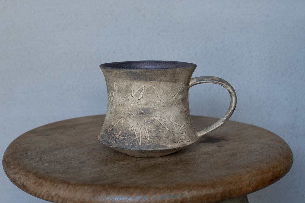 中島智靖 / 枯色線紋 角マグカップ ’25