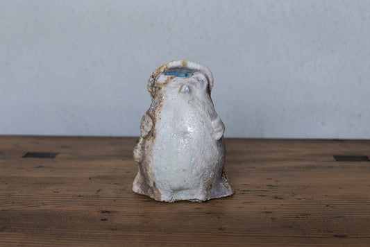 高橋燎 / オブジェ”曖昧で小ぶりなたぬき” ’24薪窯(トレインキルン)