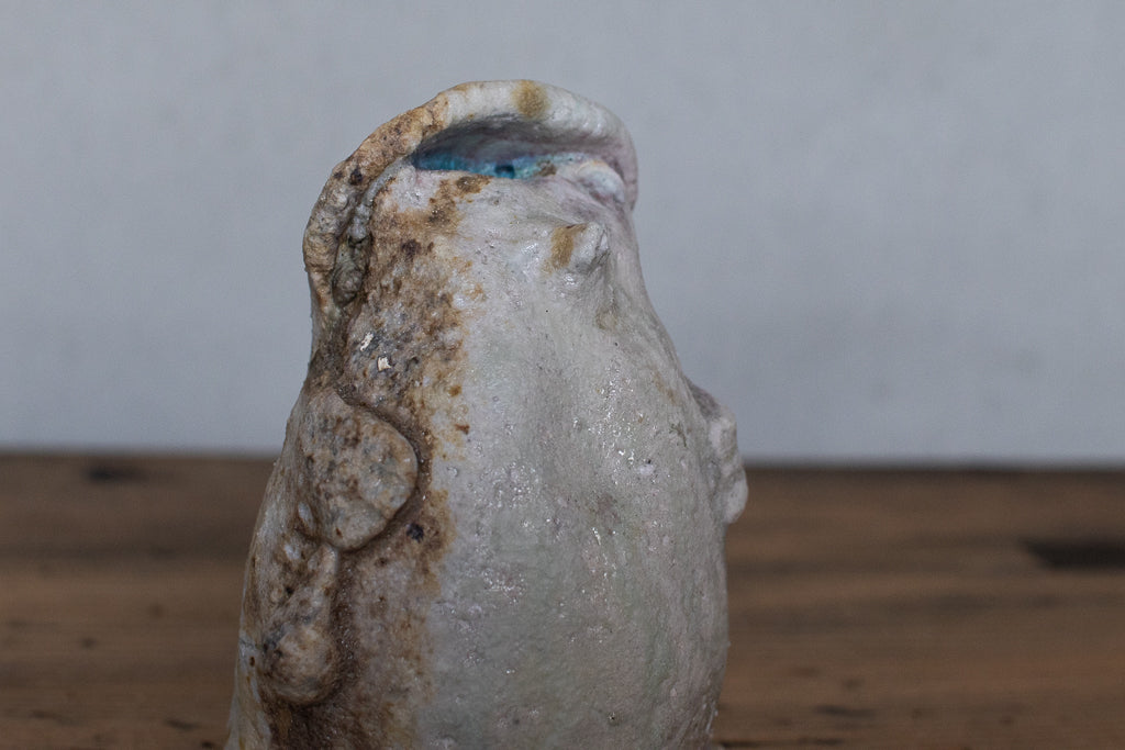 高橋燎 / オブジェ”曖昧で小ぶりなたぬき” ’24薪窯(トレインキルン)