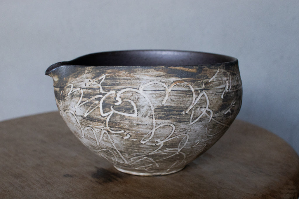 中島智靖 / 枯色線紋 片口(丸)B  ’24 リズミカルな器 酒器 注器