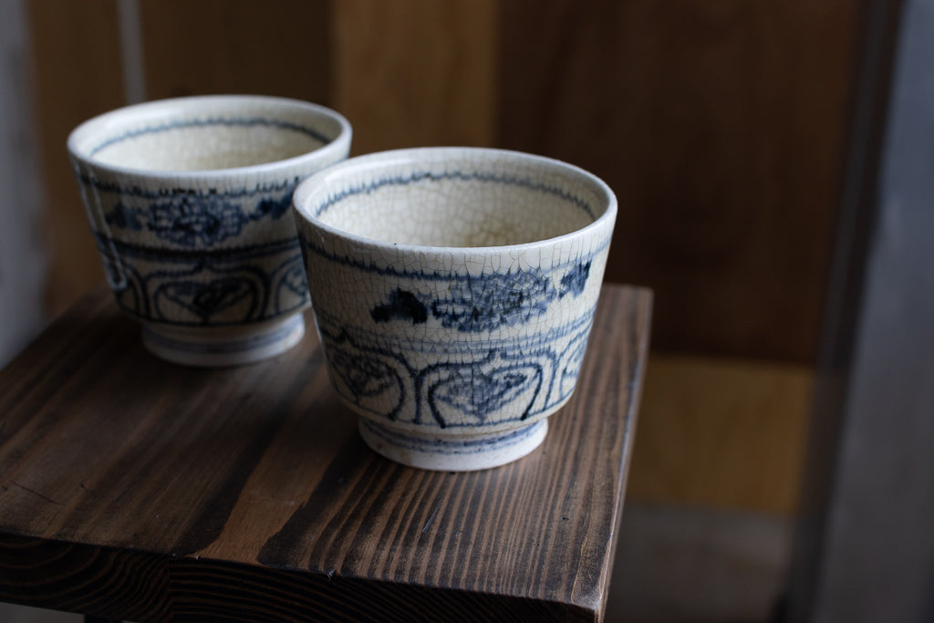 竹下聖 / 罅化粧カップ(菊と蓮に立涌模様)