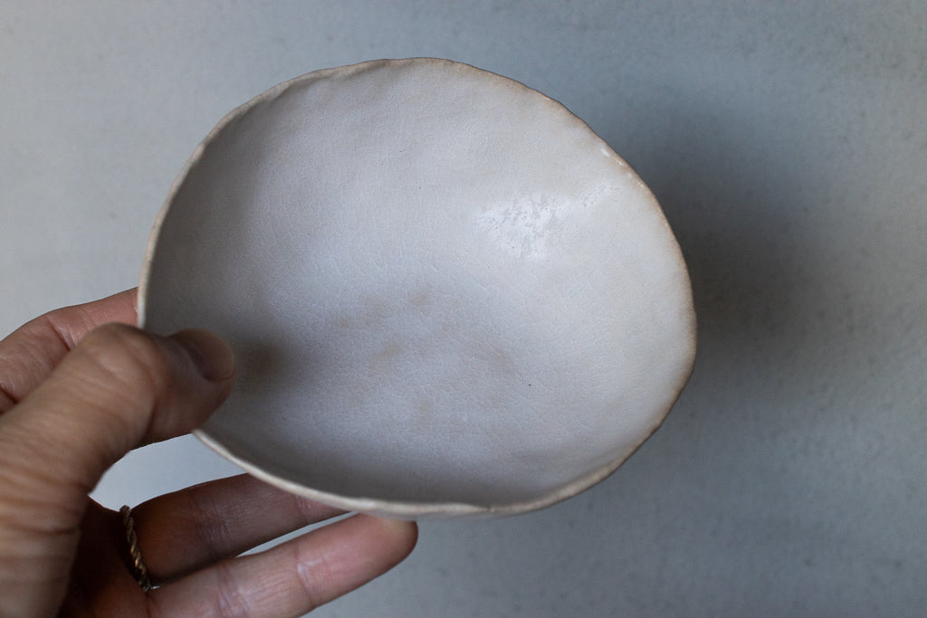 田川舞 / 手びねり小皿 大(白)