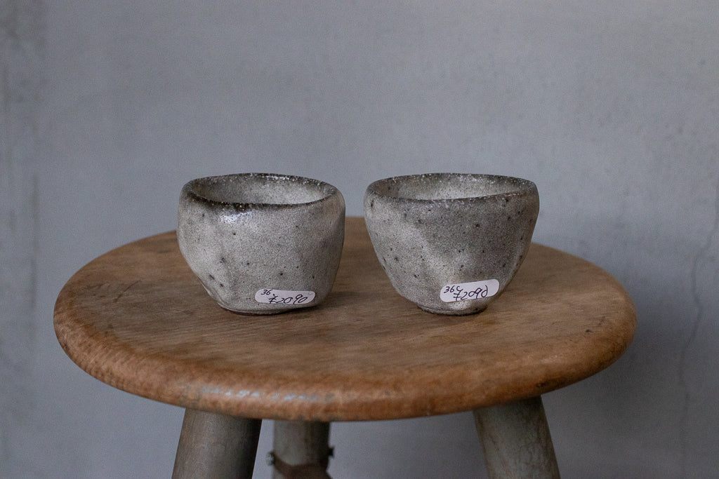 鷲沢ワシ子 / くりぬきぐい呑