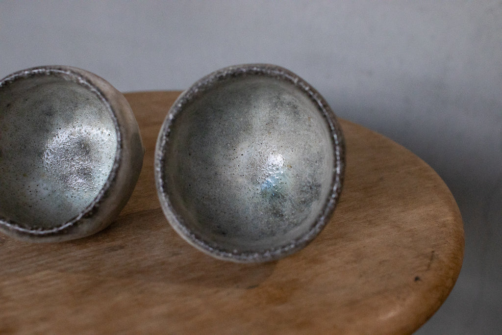 鷲沢ワシ子 / くりぬきぐい呑