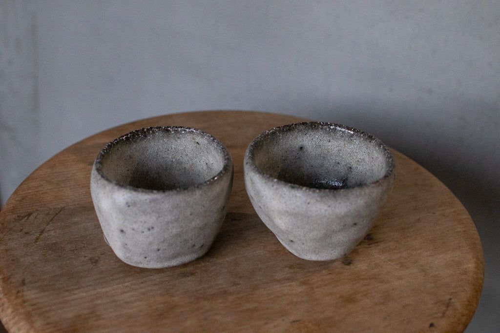 鷲沢ワシ子 / くりぬきぐい呑