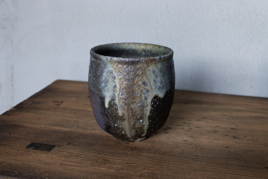 高橋燎 / 丸湯呑み・フリーカップ 薪窯(トレインキルン)'24個展出展作品