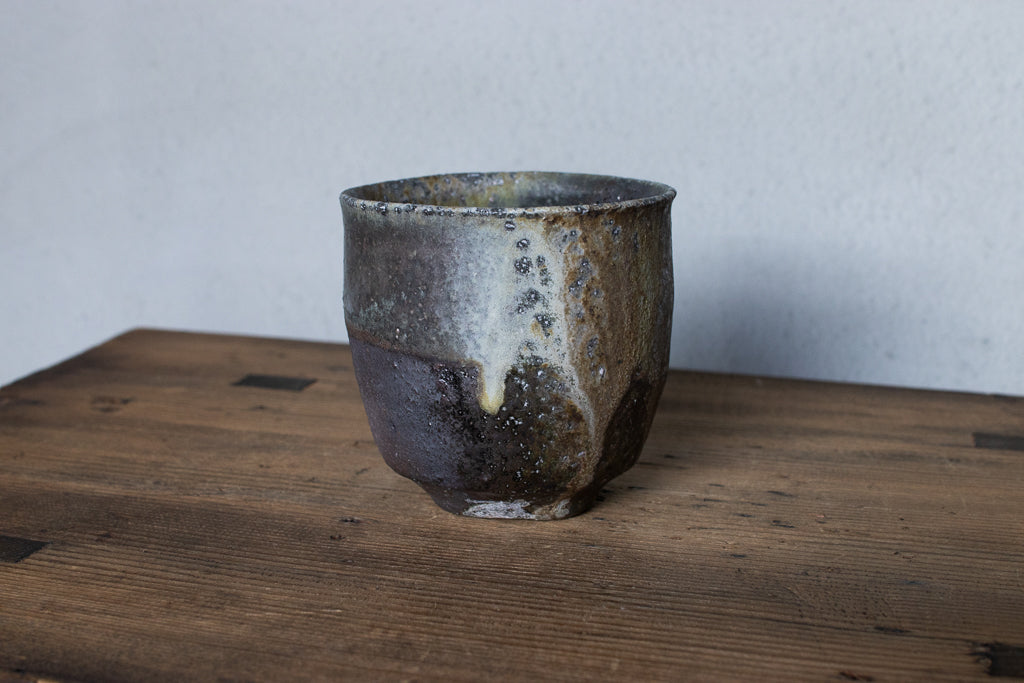 高橋燎 / 丸湯呑み・フリーカップ 薪窯(トレインキルン)'24個展出展作品