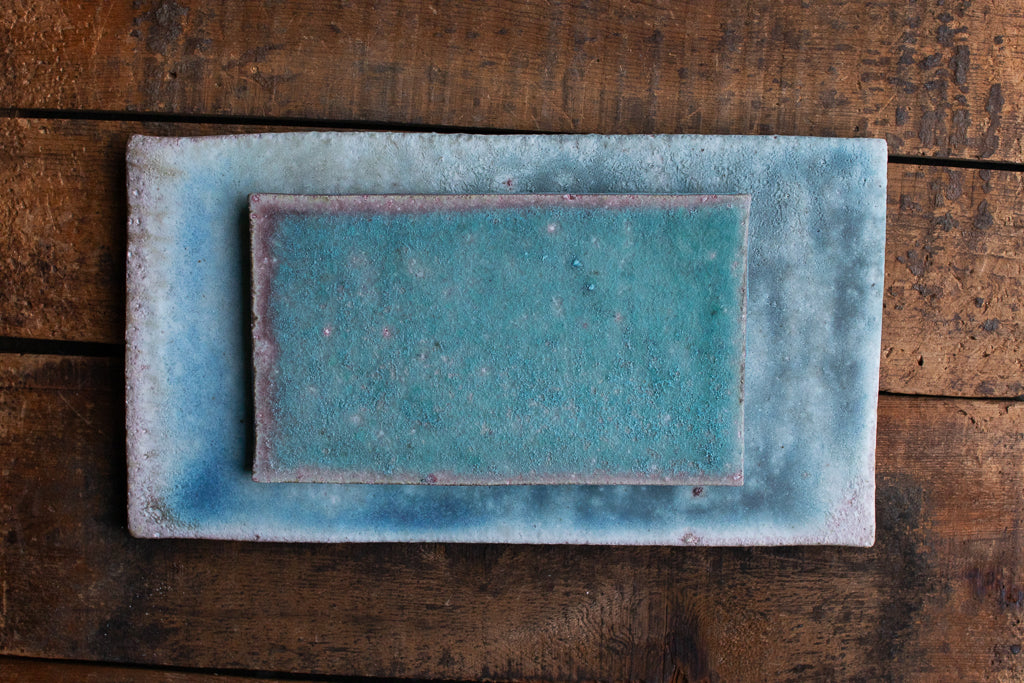 高橋燎 / 板皿 大 薪窯(トレインキルン)'24個展出展作品