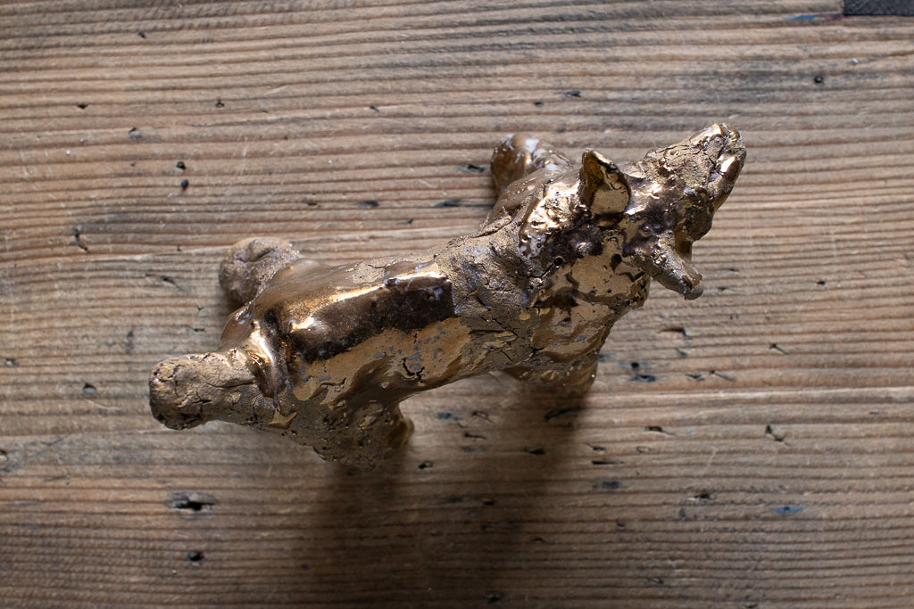 芳賀稔 / いぬ 金彩 オブジェ 置物