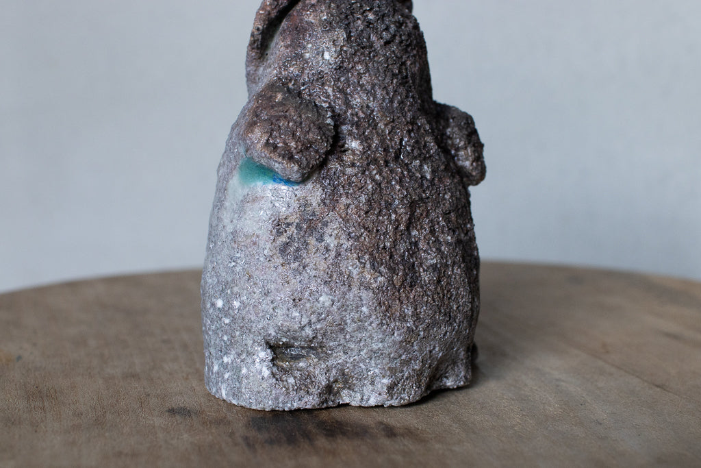 高橋燎 / 曖昧なたぬき1 薪窯(トレインキルン)'24個展出展作品