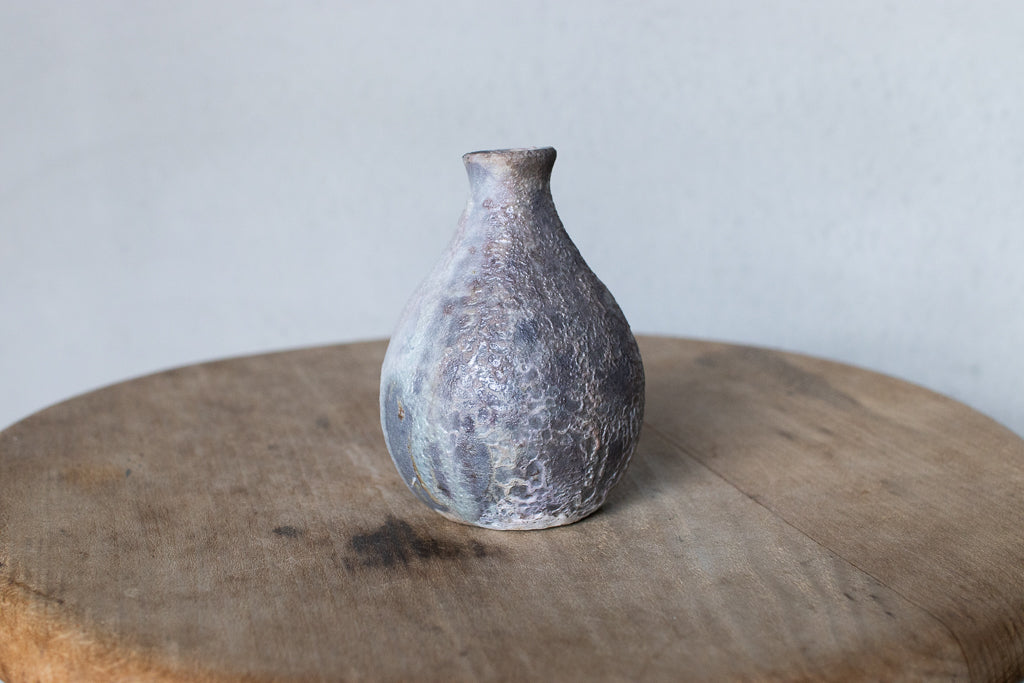 高橋燎 / 小さな一輪挿し 薪窯(トレインキルン)'24個展出展作品