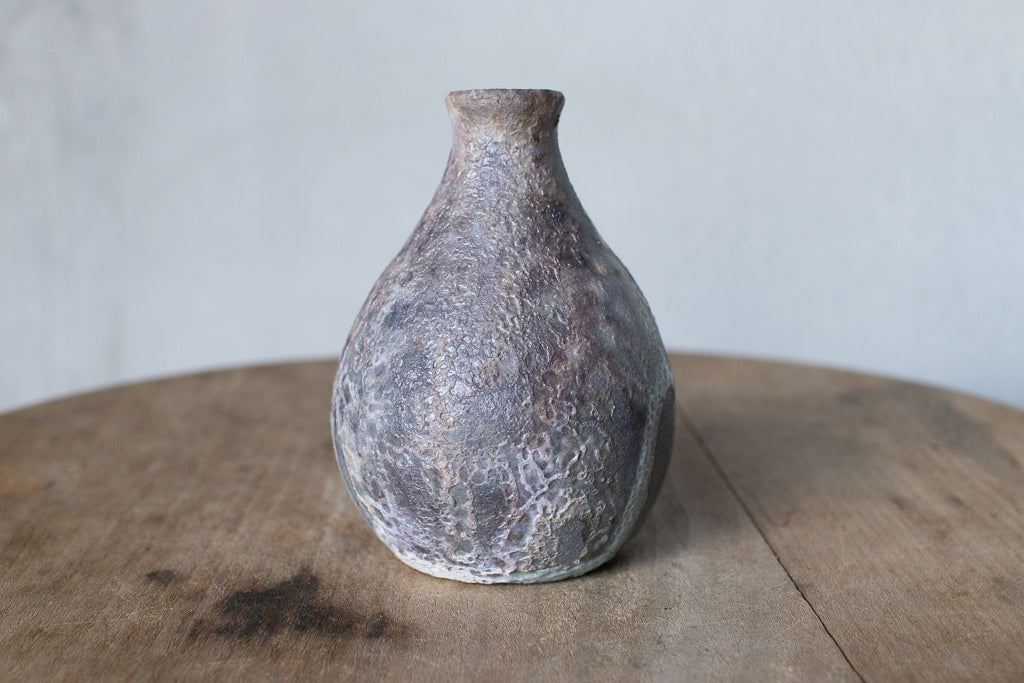 高橋燎 / 小さな一輪挿し 薪窯(トレインキルン)'24個展出展作品