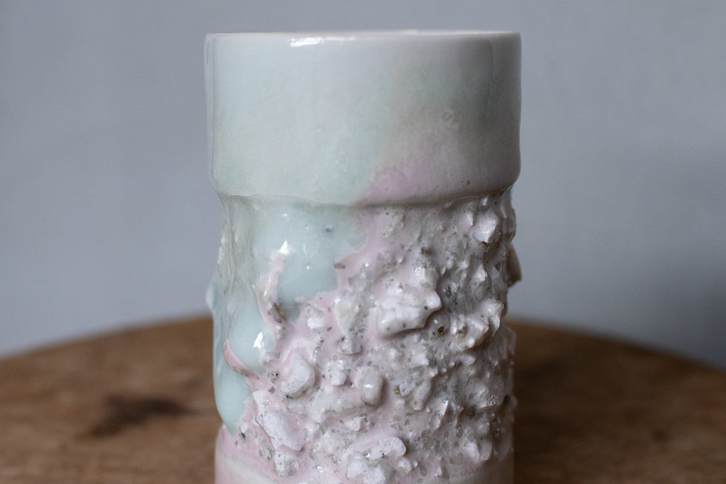 野中麟太郎 / 石のカップ(白水色ピンク・細タイプ)