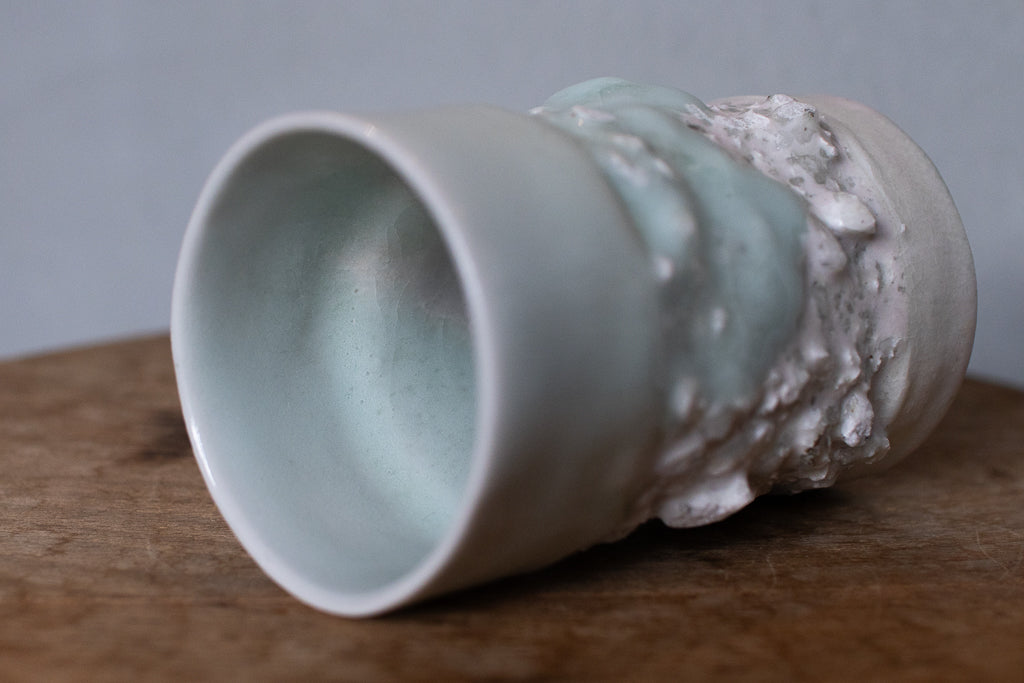 野中麟太郎 / 石のカップ(白水色ピンク・細タイプ)