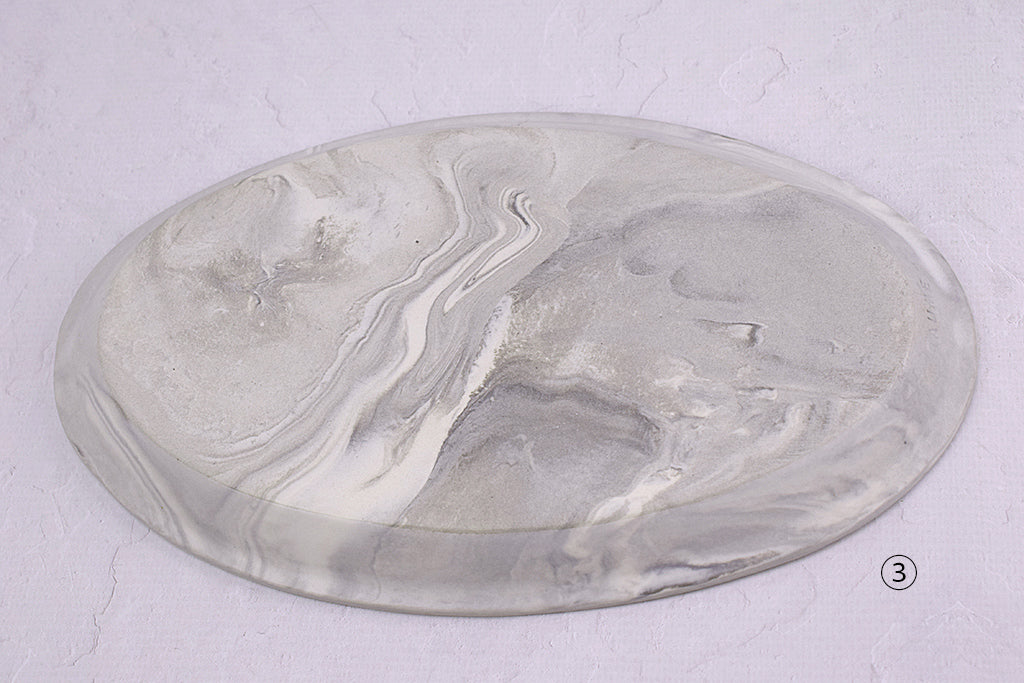 Baume / Marble Oval Plate M Gray