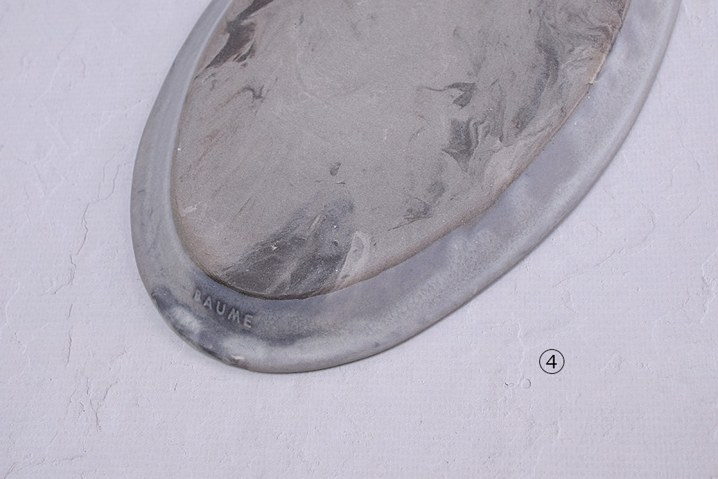 Baume / Marble Oval Plate M Gray
