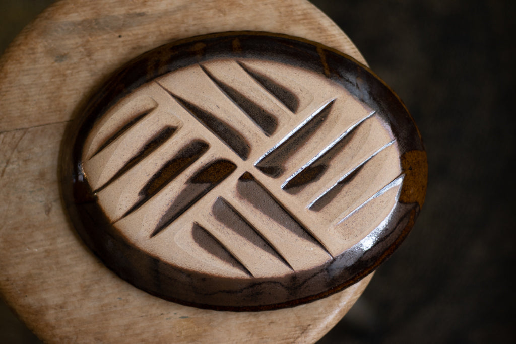 佐川義乱 / オーバル皿(グリーン系)