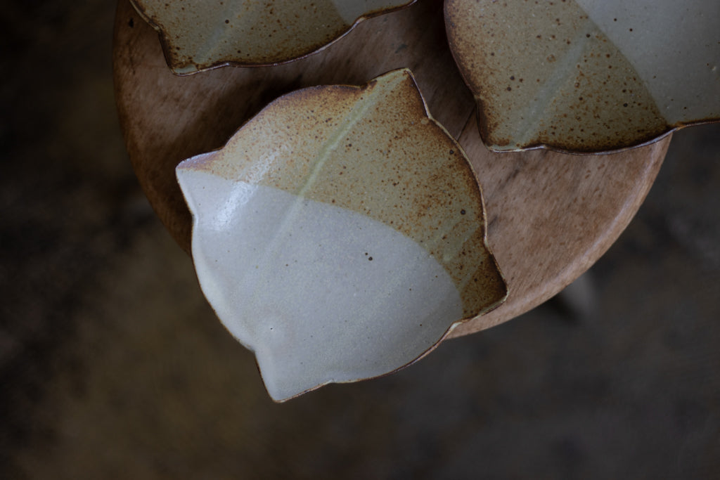 Selenium / Cat ears small plate