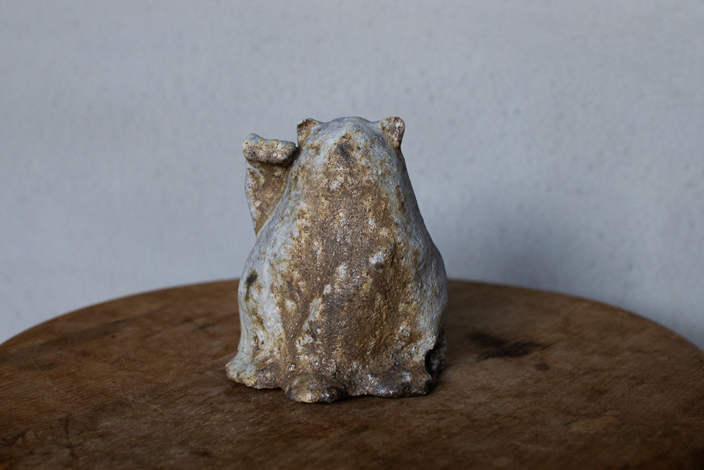 高橋燎 / 曖昧で小ぶりな招き猫 ’24初窯作品 薪窯（トレインキルン）オブジェ