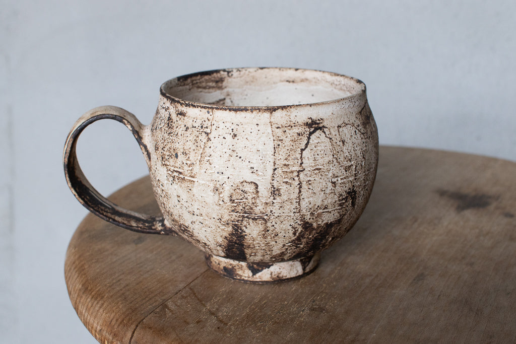 Kazuma Yamamoto / Shirodo Aya Mug