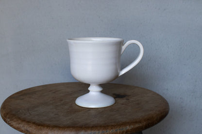 yoshida pottery / Jade leg cup (antique white)