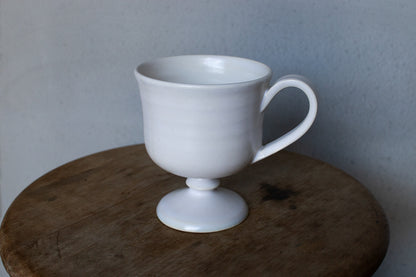 yoshida pottery / Jade leg cup (antique white)