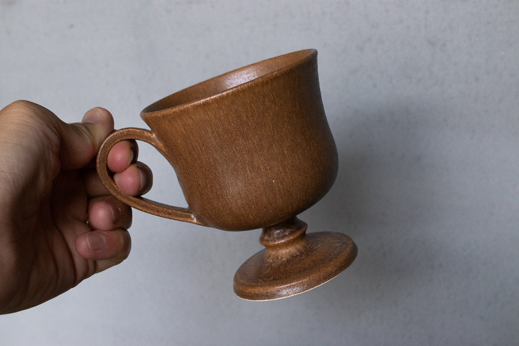 yoshida pottery / 玉脚コーヒーカップ（さびいろ こはく）'25