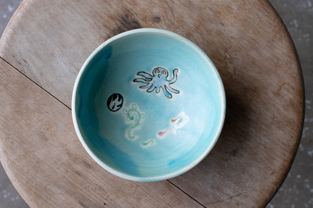 時山桜 / 青いオクトパスの小皿/小鉢