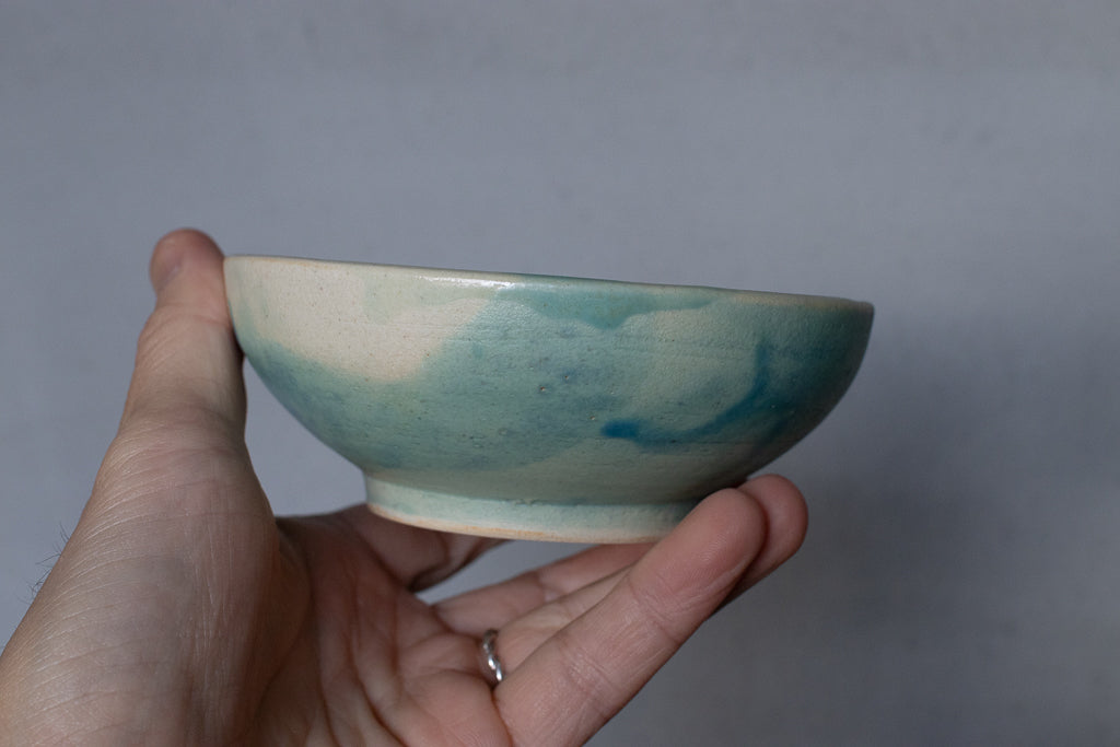 時山桜 / 青いオクトパスの小皿/小鉢