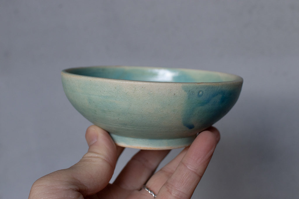 時山桜 / 青いオクトパスの小皿/小鉢