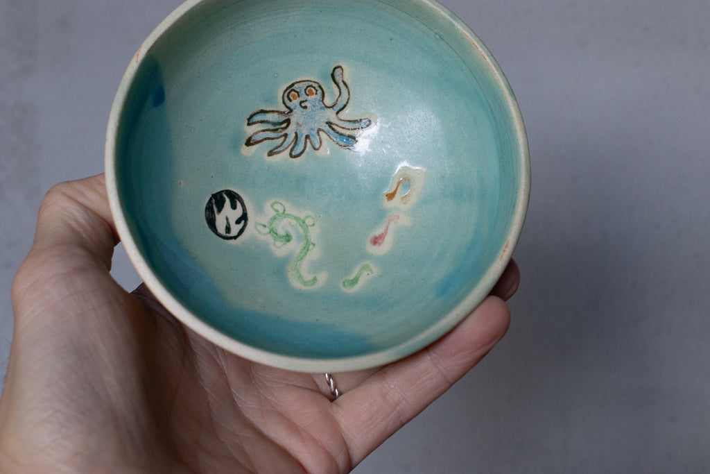 時山桜 / 青いオクトパスの小皿/小鉢