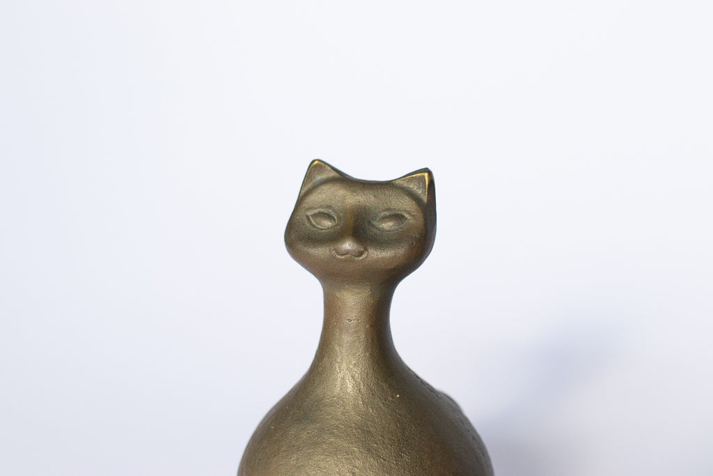 謎古物 / ブロンズ製の猫ちゃんの鈴 オブジェ ヴィンテージ 古道具