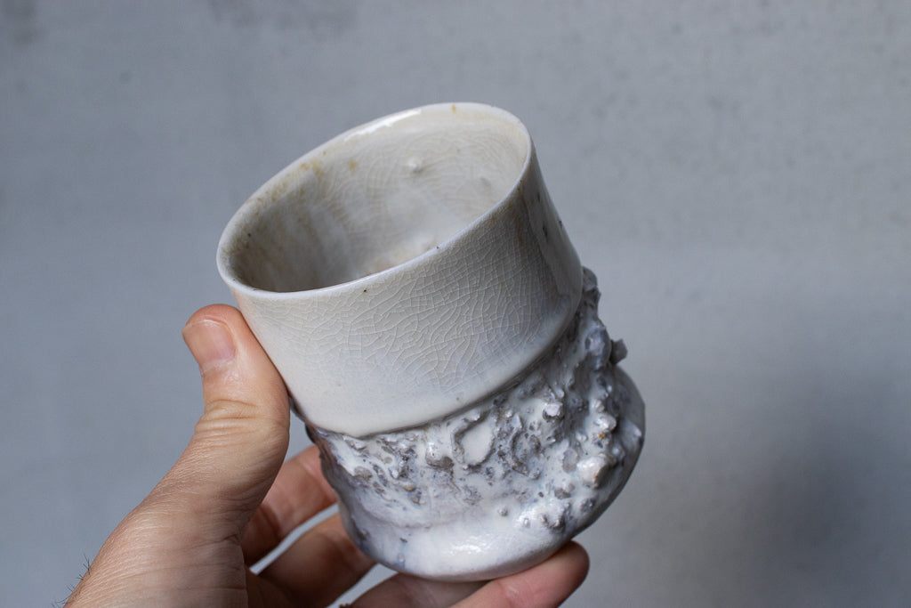 野中麟太郎 / 石のカップ（薪窯焼成）