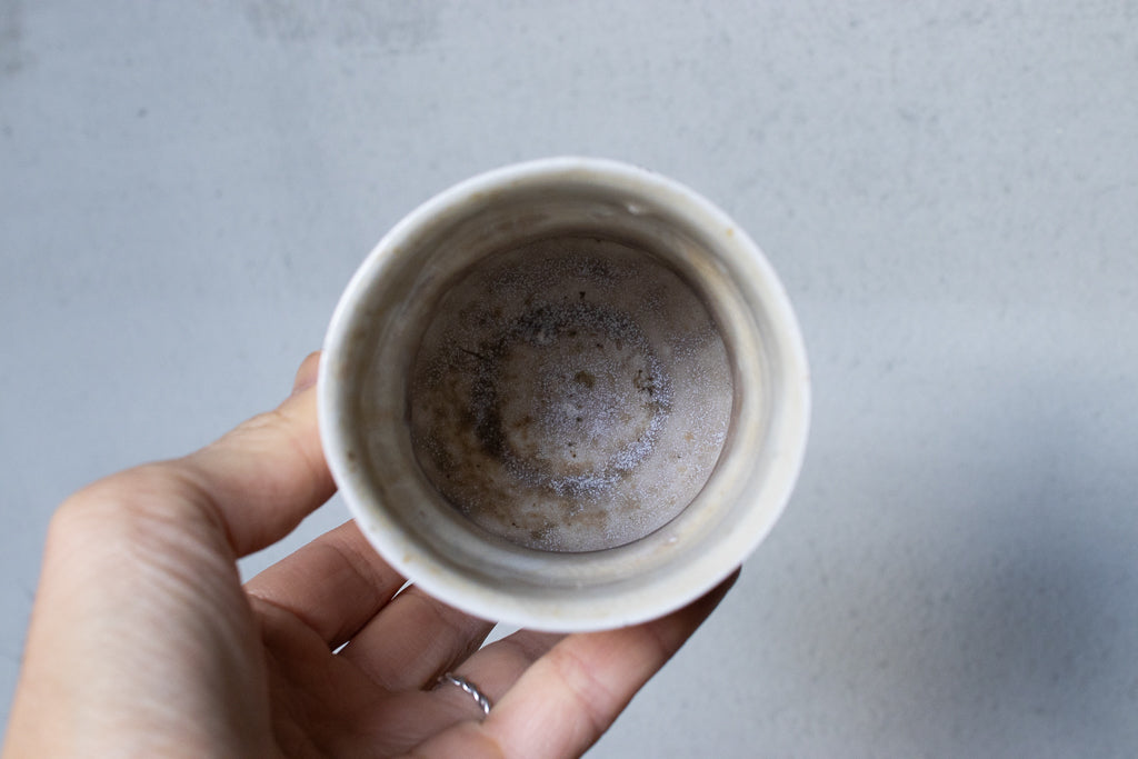 野中麟太郎 / 石のカップ（薪窯焼成）