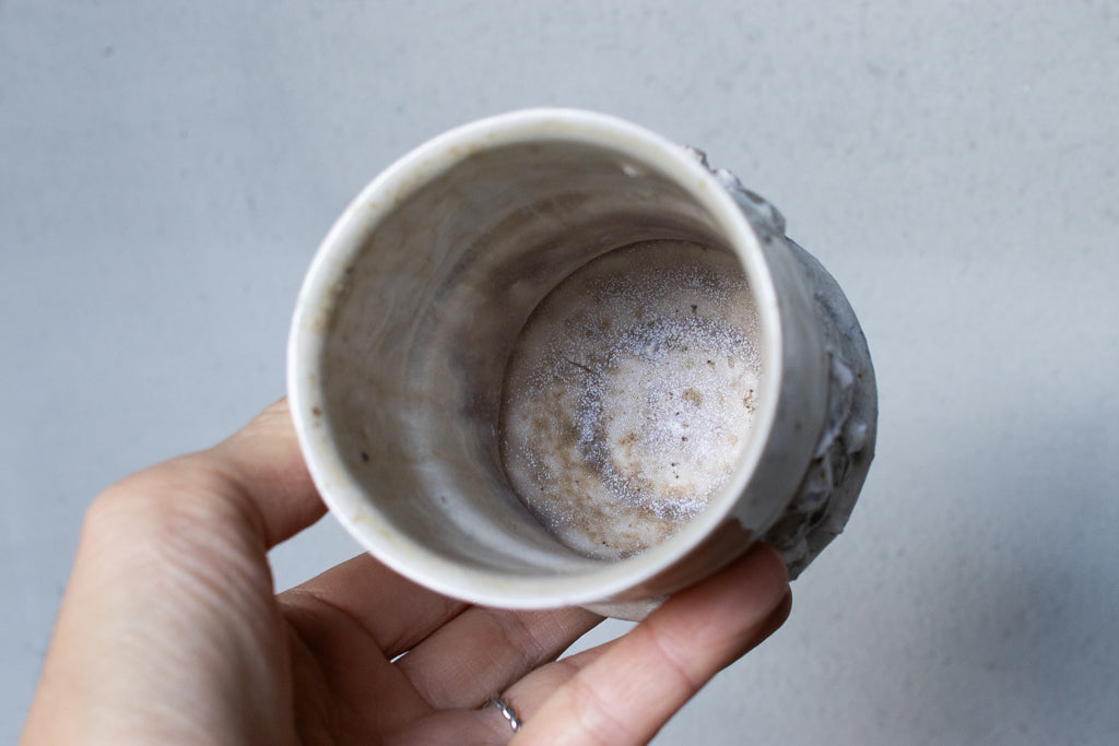 野中麟太郎 / 石のカップ（薪窯焼成）