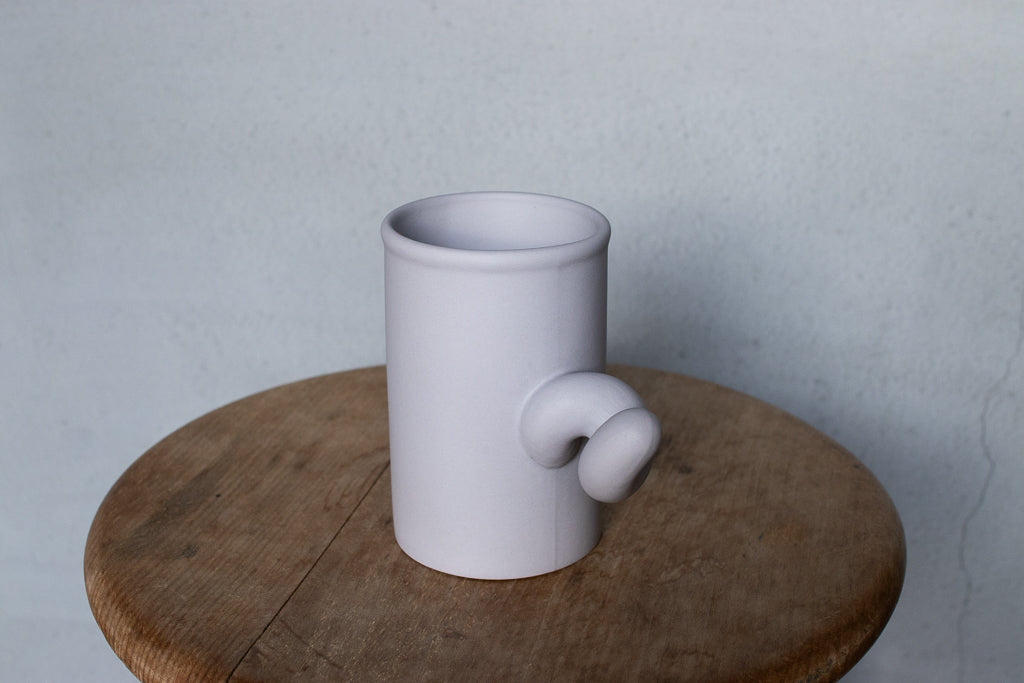 菊池俊治 / Sマグ グレー にょろにょろマグカップ Smug