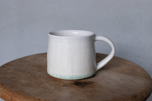 市川恵大 / 灰釉マグカップB