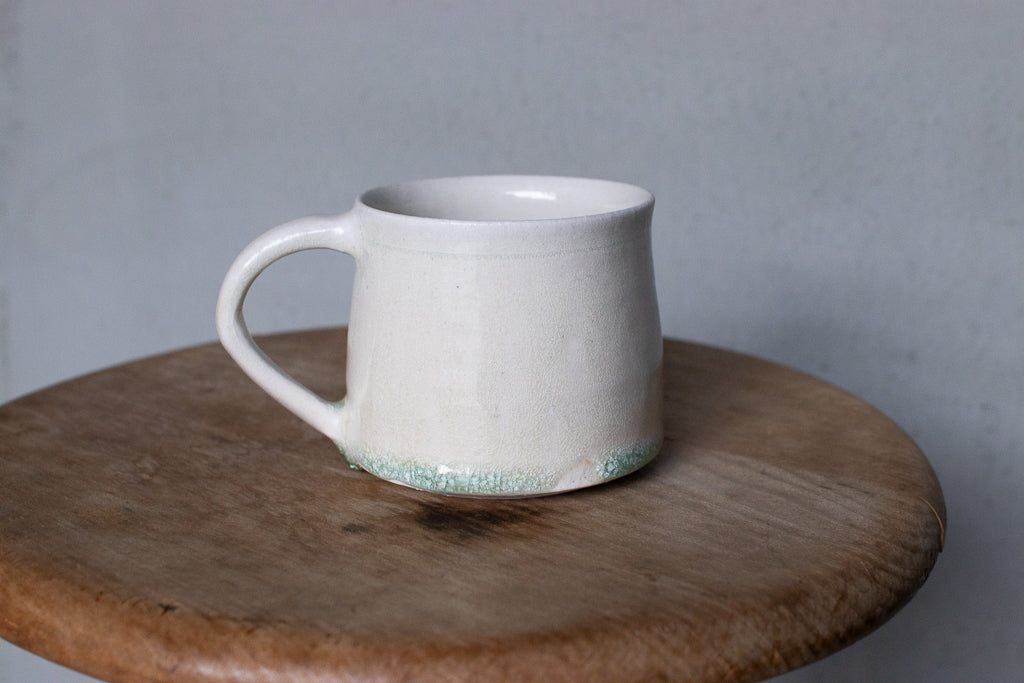 市川恵大 / 灰釉マグカップB