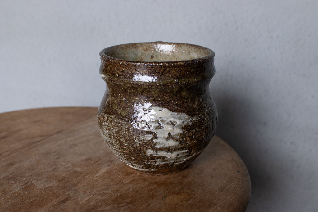 西川真衣 / 丸マグカップ（飛びカンナに刷毛目）B