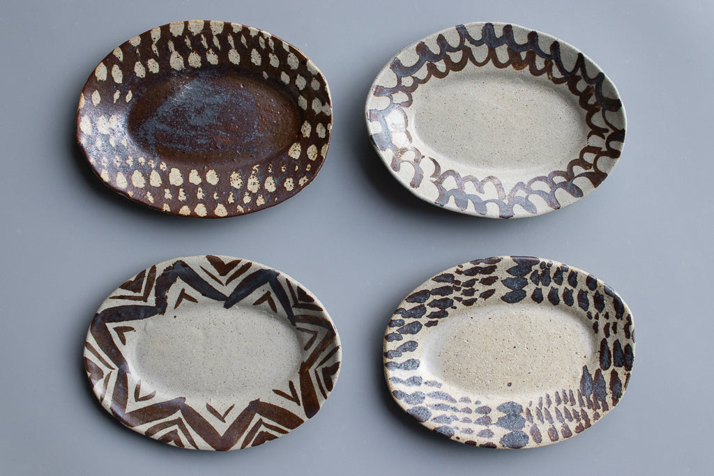 西川真衣 / ミニオーバル皿 鉄絵・蝋抜き