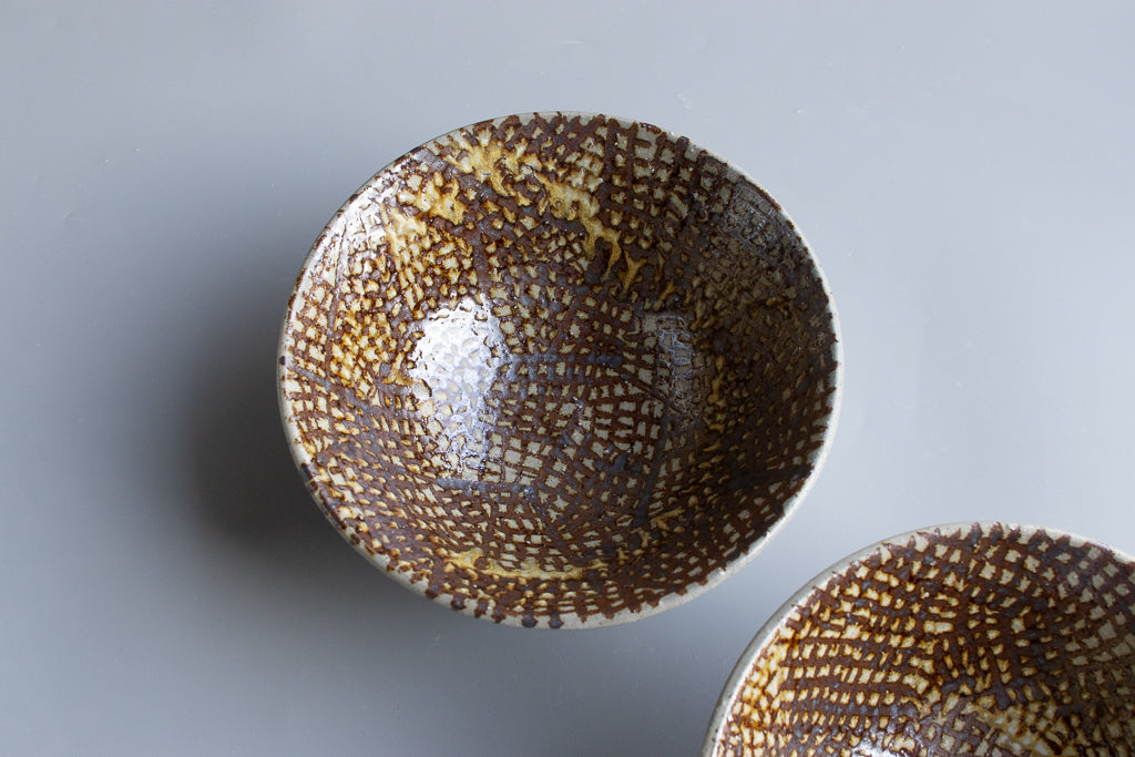 西川真衣 / 丼鉢 鉄絵 氷裂柄