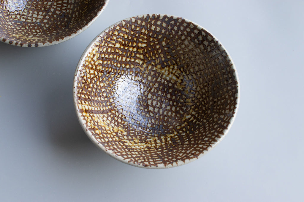 西川真衣 / 丼鉢 鉄絵 氷裂柄