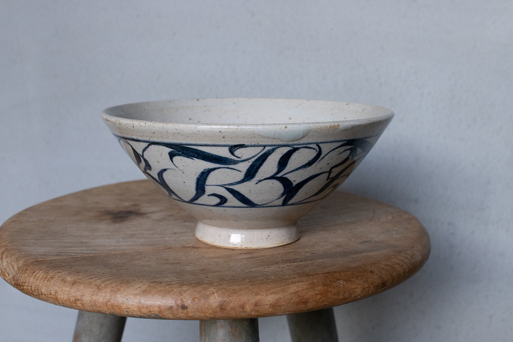 刻紋 Kokumon / カリグラフィー小丼 A 茶碗 呉須 ’26