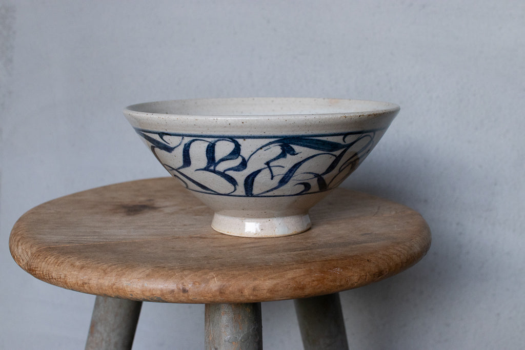 刻紋 Kokumon / カリグラフィー小丼 A 茶碗 呉須 ’26